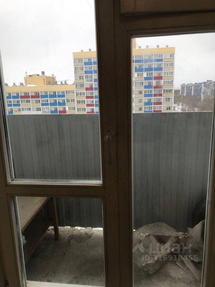 Твардовского - 22/5 №2